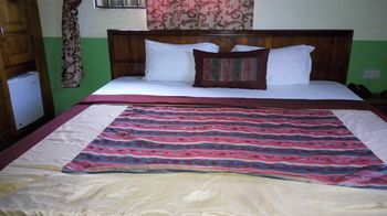 Dokua Royal Hotel Kwabenya 외부 사진